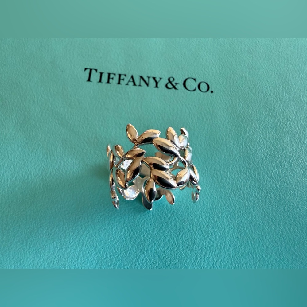 Tiffany&Co. Sterling Silver Paloma Picasso Olive Leaf Band Ring Size 6.5 - Picture 3 of 9
